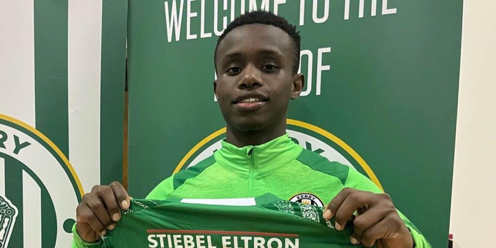 Former Athlone Midfielder Carl Mujaguzi has signed for Kerry FC