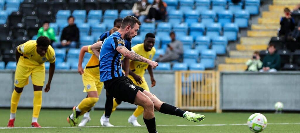 Athlone Town v Kerry FC