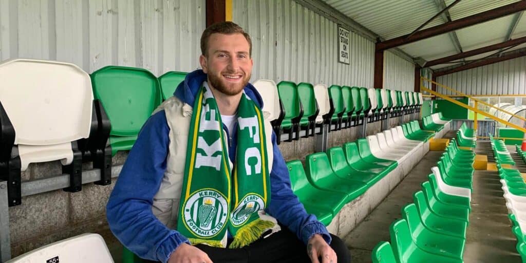 Harry Halwax secures Kingdom switch from Longford Town